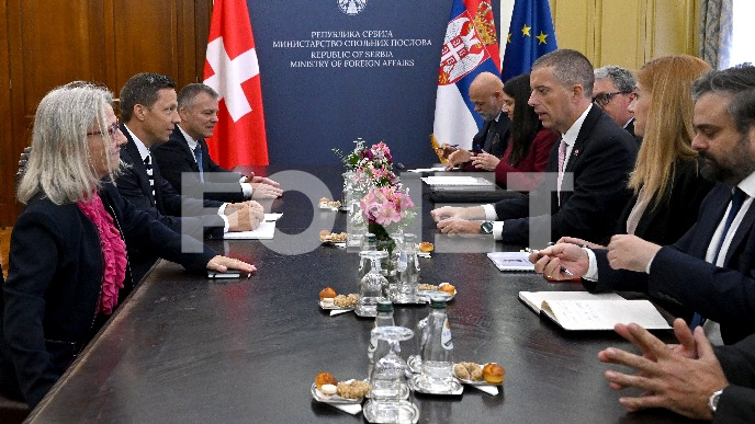 Jačati saradnju sa Švajcarskom